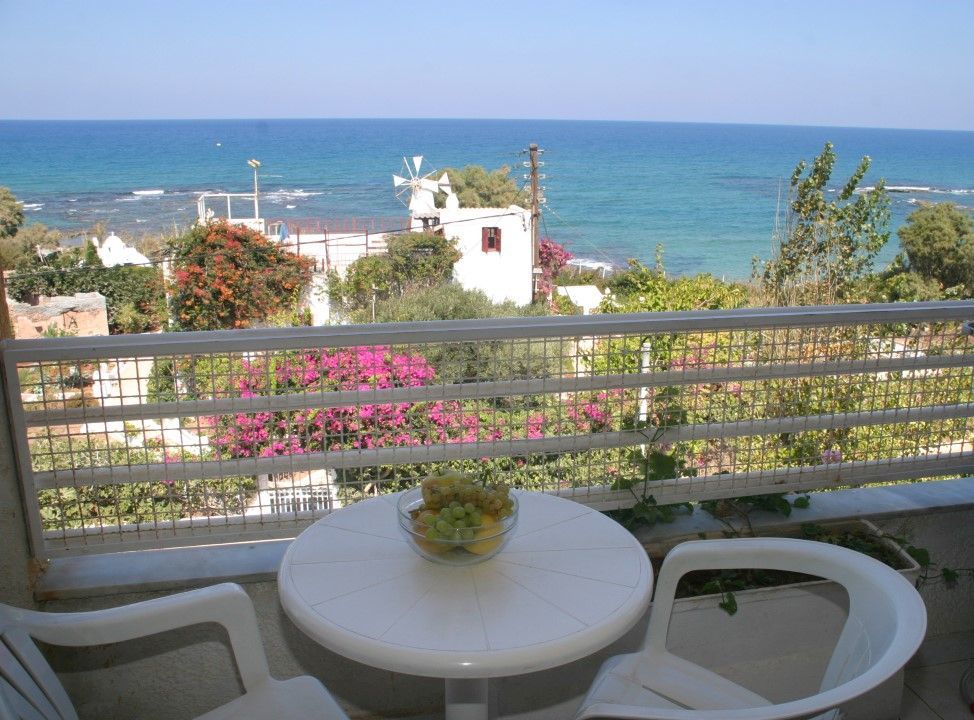 Iliostasi Beach Apartments Khersónisos Eksteriør bilde